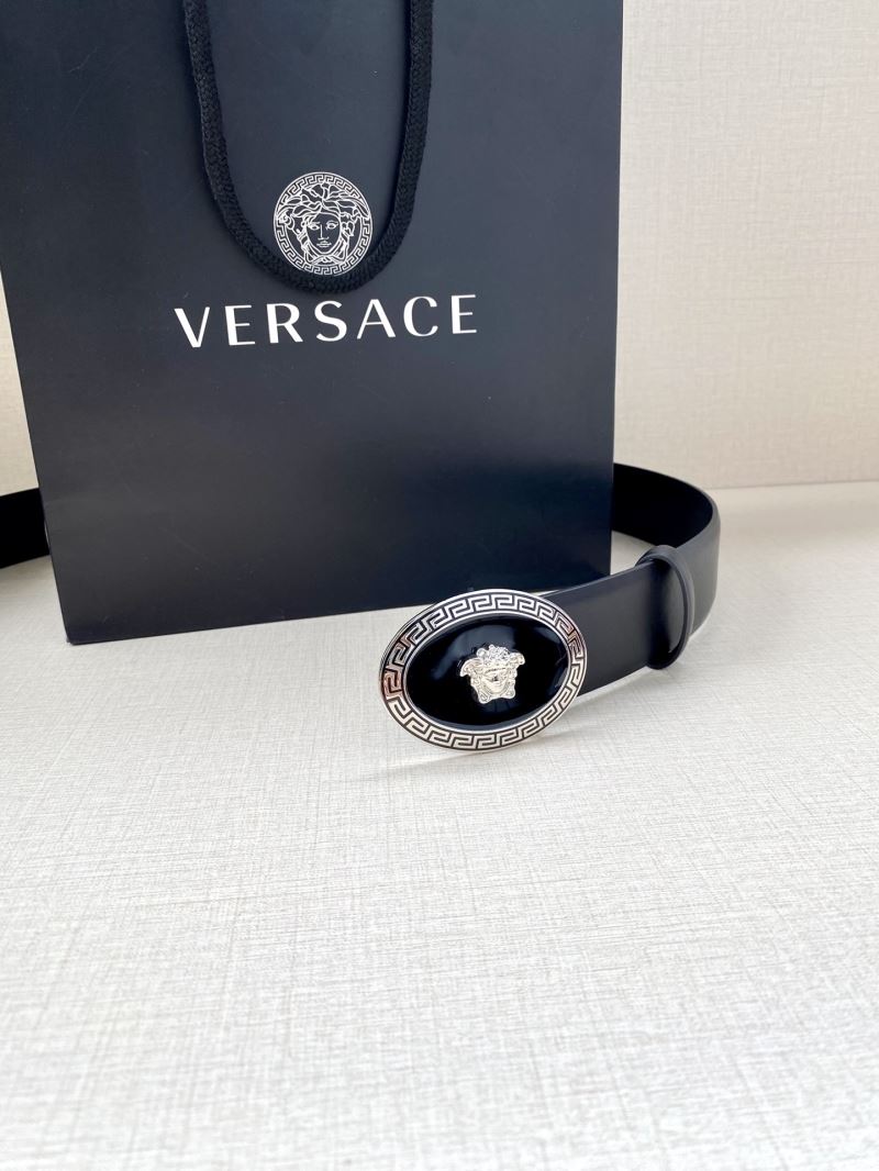 VERSACE